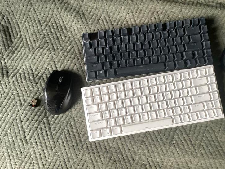 spullen voor PC/ computer, Computers en Software, Toetsenborden, Gebruikt, Qwerty, Draadloos, Toetsenbord en muis-set, Ophalen