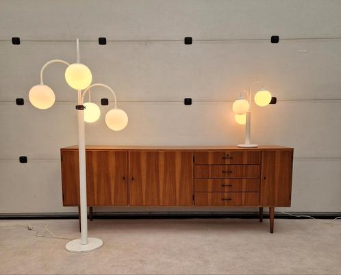 Vintage dressoir met rechts smal kastje, 207cm, Huis en Inrichting, Kasten | Dressoirs, Gebruikt, 200 cm of meer, 25 tot 50 cm