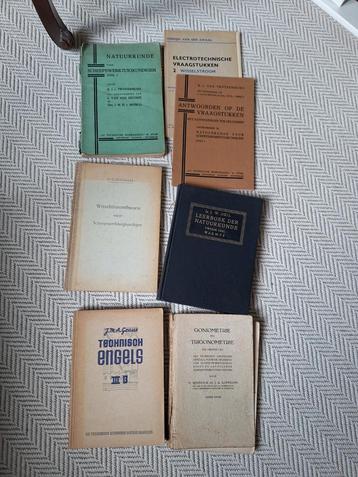Oude Technische Studieboeken Natuurkunde Scheepswerktuigkund beschikbaar voor biedingen