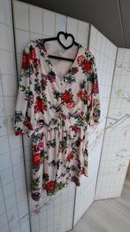 Gebroken witte jurk met bloemen Miljuschka, Miljuschka, Beige, Maat 42/44 (L), Ophalen of Verzenden