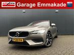 Volvo V60 2.0 B3 Momentum | Trekhaak | Navigatie (bj 2022), Auto's, 12 maanden, Stof, Euro 6, 4 cilinders
