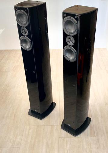 Philips Vifa Peerless pianolak  zwart speakers zuilluidsprek beschikbaar voor biedingen