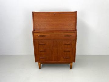 Vintage secretaire SALE beschikbaar voor biedingen