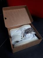 Est seven paris design winterschoen, Wit, Ophalen of Verzenden, Sneakers of Gympen, Zo goed als nieuw