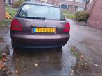 Audi A3 1.8 92KW 3D 1998 Bruin, Auto's, Voorwielaandrijving, Beige, 4 cilinders, Bruin