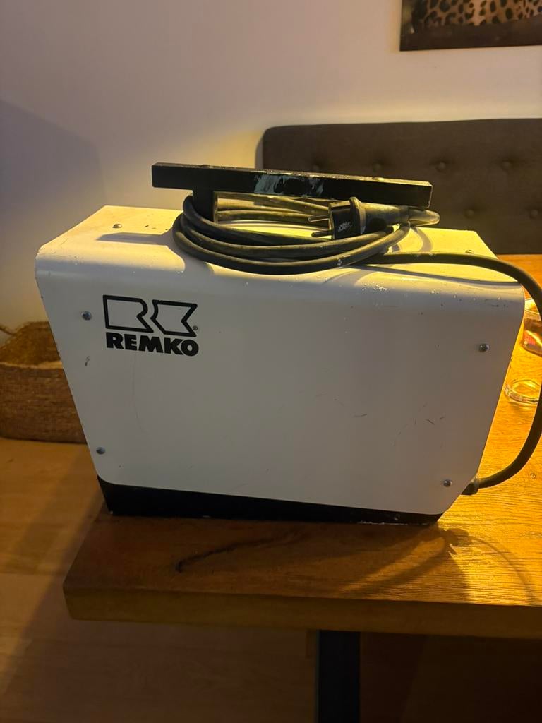 Remko tx 3000 electrische kachel, Ophalen, Zo goed als nieuw