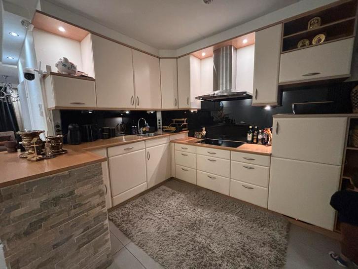 Complete Keuken met Apparatuur, Huis en Inrichting, Keuken | Complete keukens, Gebruikt, Hoekkeuken, Crème, Hout, Ophalen