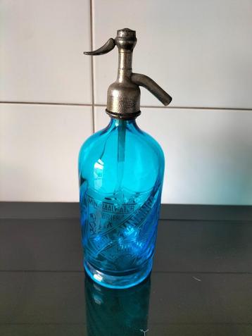 Antieke spuitwater fles Uithuizen  beschikbaar voor biedingen