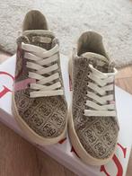 Guess dames schoenen maat 37, Ophalen of Verzenden, Zo goed als nieuw, Sneakers of Gympen