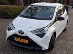 Toyota Aygo 1.0 Vvt-i 72pk 5D 2018 Wit, Voorwielaandrijving, Zwart, USB, 4 stoelen