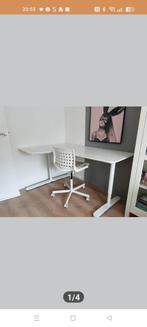 Ikea verstelbaar hoek bureau, Ophalen, In hoogte verstelbaar, Gebruikt