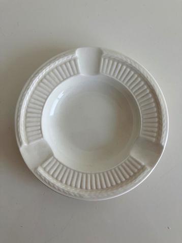 Theezakjes schoteltje (voorheen asbak), Wedgwood Edme plain beschikbaar voor biedingen