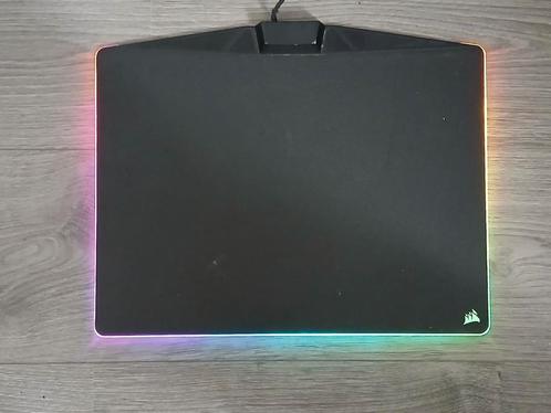 Corsair MM800 RGB Muismat te koop, Computers en Software, Muismatten, Zo goed als nieuw, Gaming muismat, Ophalen