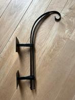 Mooie zwarte ‘gietijzeren’ plantenhaak / wandhaak 60 cm hoog, Ophalen of Verzenden, Gebruikt, Rond, Minder dan 60 cm