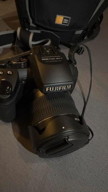 Fujifilm FINEPIX HS 30EXR beschikbaar voor biedingen