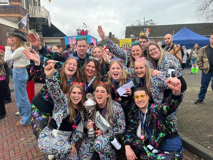 Disco Carnavalspakken te koop!, Kleding | Dames, Carnavalskleding en Feestkleding, Gedragen, Kleding, Carnaval, Maat 38/40 (M)