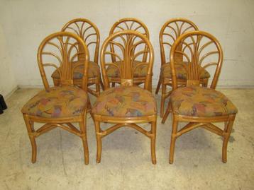 Set van 6 vintage Manou stoelen beschikbaar voor biedingen