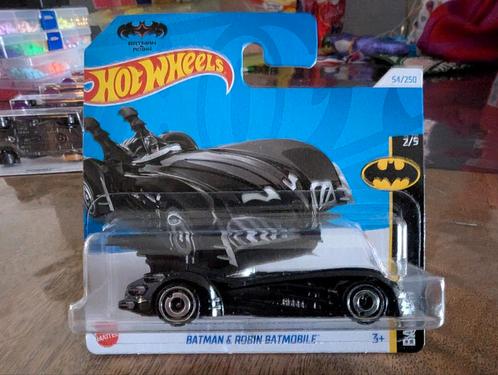 Batman - Batman & Robin Batmobile - Hot Wheels  - Nieuw, Hobby en Vrije tijd, Modelauto's | Overige schalen, Nieuw, Auto, Ophalen