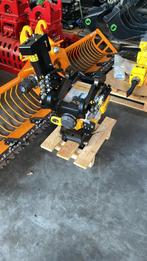 Engcon ec204B  splinternieuw.bj 2025 met cw05 - cw05, Ophalen, Zo goed als nieuw