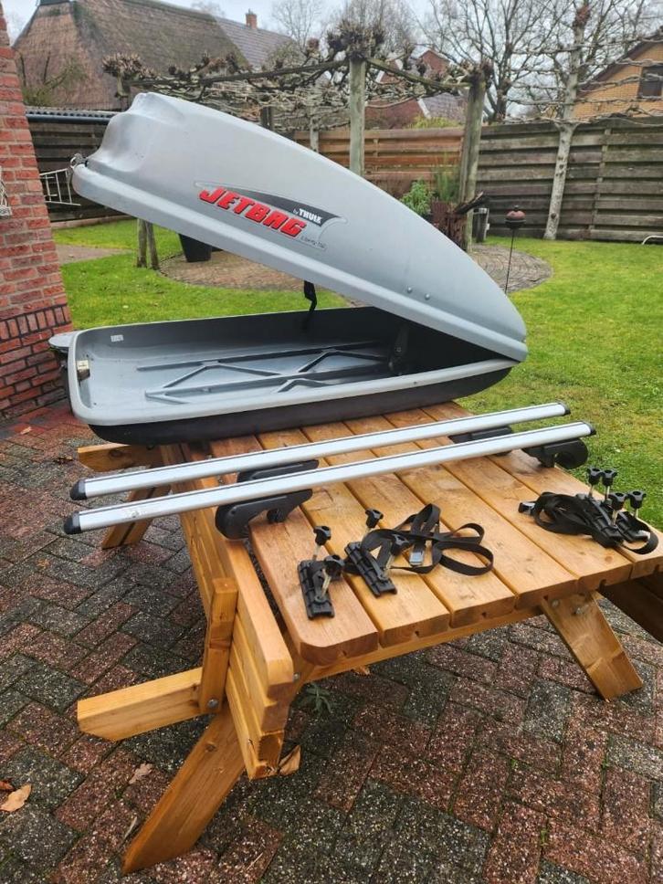 Dakkoffer Thule Jetbag Liberty 100 (inclusief dakdragers), Auto diversen, Dakkoffers, Gebruikt, Ophalen of Verzenden