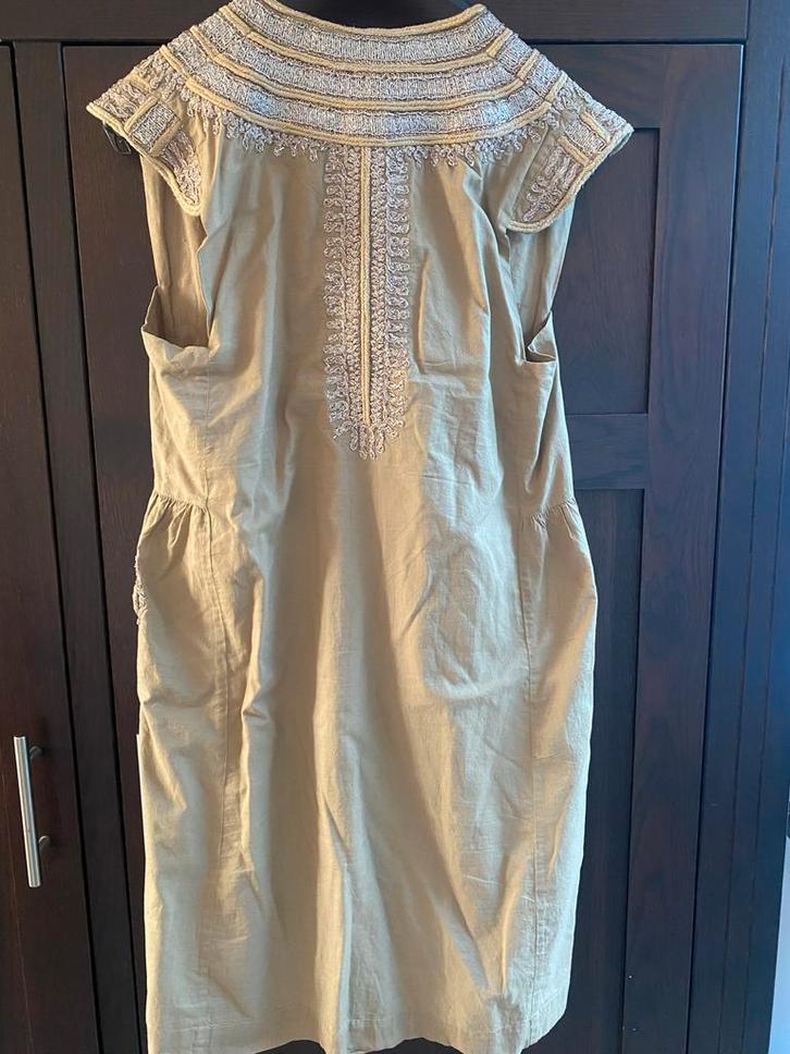 Exclusief By Malene Birger jurkje maat 34, Kleding | Dames, Jurken, Zo goed als nieuw, Maat 34 (XS) of kleiner, Beige, Knielengte