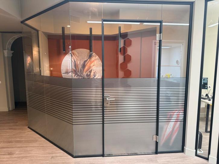 Glazen wand met stalen frame en deur, Doe-het-zelf en Verbouw, Glas en Ramen, 160 cm of meer, Ophalen