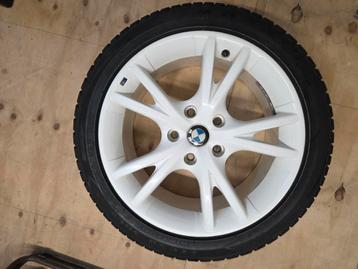 Bmw Maxxis winterset 225-45-17 E87 E90  beschikbaar voor biedingen