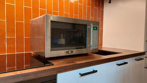 Combimagnetron, Witgoed en Apparatuur, Magnetrons, Gebruikt, Vrijstaand, Combimagnetron, 45 tot 60 cm, Grill, Oven, Draaiplateau