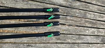 Gezocht: JAG 46 inch stormpoles (banksticks) beschikbaar voor biedingen