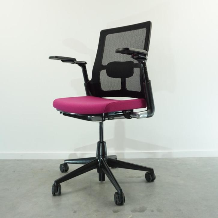 Ahrend 2020 Verta Bureaustoelen |  Roze/Zwart | Ergonomisch, Huis en Inrichting, Bureaustoelen, Gebruikt, Bureaustoel, Roze, Ergonomisch