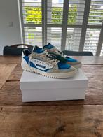 Off white schoenen, Kleding | Heren, Schoenen, Blauw, Ophalen of Verzenden, Zo goed als nieuw, Sneakers of Gympen