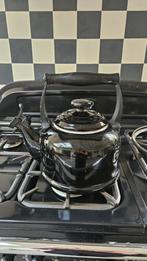 Le Creuset waterketel zwart, Ophalen of Verzenden, Gebruikt, Gietijzer