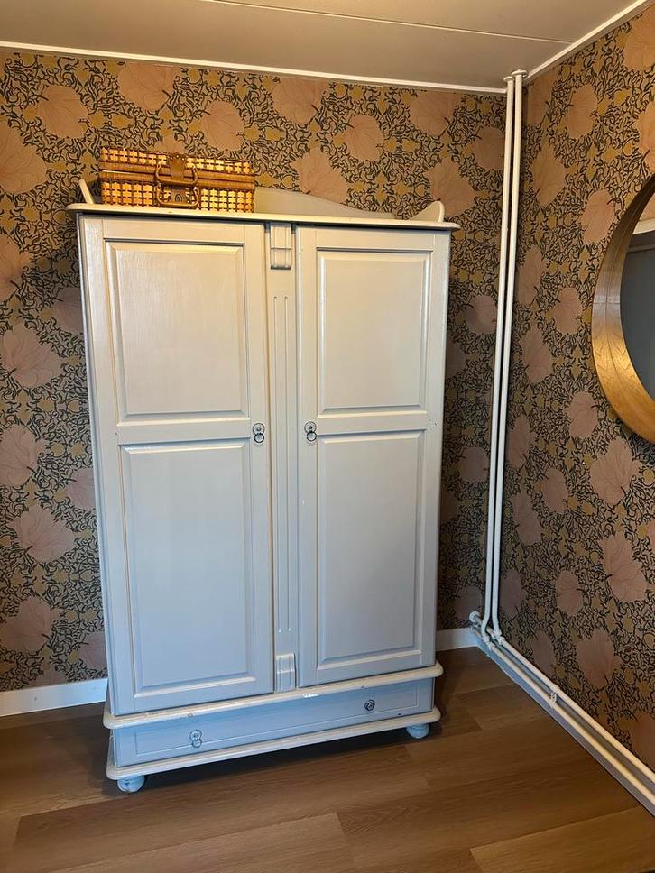 Grenen meidenkast / linnenkast, Huis en Inrichting, Kasten | Kledingkasten, Gebruikt, 150 tot 200 cm, 100 tot 150 cm, 50 tot 75 cm