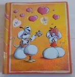 Diddl verzameling in ringband map, Verzamelen, Diddl, Ophalen of Verzenden, Diddl, Zo goed als nieuw, Papier, Kaart of Schrift