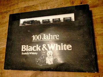 Black & White Whisky trein 100 jarig treinset promo model  beschikbaar voor biedingen