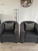 GRATIS! 2 x antraciet grijze stoeltjes plus kussentjes, Huis en Inrichting, Banken | Sofa's en Chaises Longues, Ophalen, Gebruikt