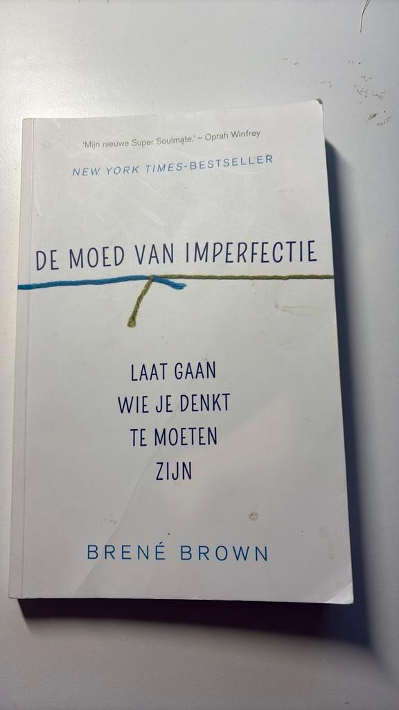 Brené Brown - De moed van imperfectie, Boeken, Psychologie, Zo goed als nieuw, Ophalen of Verzenden