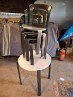4 stoelen en een tafel, Huis en Inrichting, Complete eetkamers, Ophalen, Gebruikt, Design, 4 tot 6 stoelen