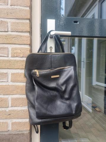 Tuscany Leather dames rugtas zwart leer beschikbaar voor biedingen