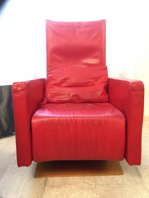 Dutch design rode leren relax-stoel, Huis en Inrichting, Fauteuils, Gebruikt, 50 tot 75 cm, Ophalen of Verzenden