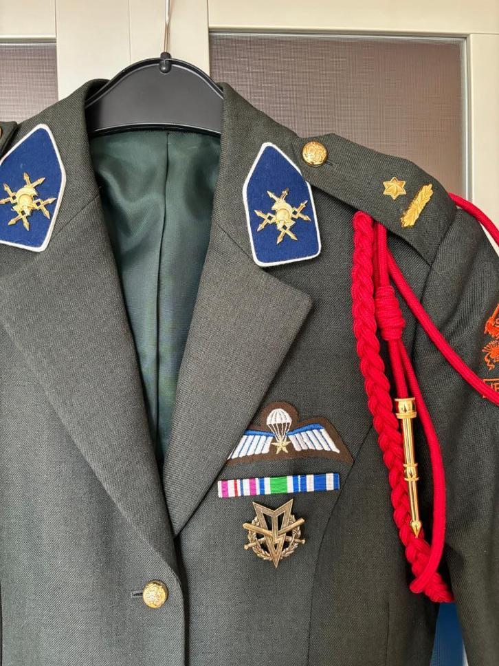 Majoor DT2000 Regiment Verbindingstroepen met rode ere koord, Verzamelen, Militaria | Algemeen, Landmacht, Kleding of Schoenen