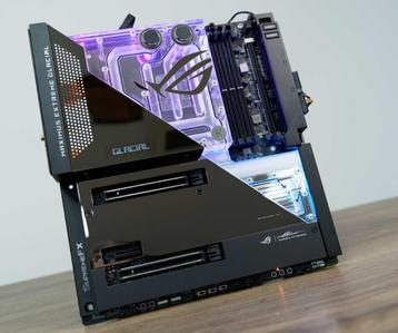 ROG MAXIMUS Z690 EXTREME GLACIAL beschikbaar voor biedingen