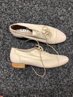 Nieuw off white leer schoenen merk Leone maat 36, Kleding | Dames, Schoenen, Schoenen met lage hakken, Overige kleuren, Nieuw