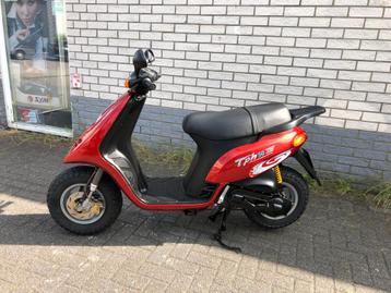 PRACHTIGE PIAGGIO TYPHOON ac TEC BJ1999 7100KM zgan 2-TAKT  beschikbaar voor biedingen