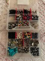 2 dozen met mooie kralen, Ophalen of Verzenden, Zo goed als nieuw, Kraal