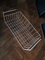 Witte metalen kastmand voor extra opbergruimte, Overige materialen, Mand, Ophalen of Verzenden, Zo goed als nieuw