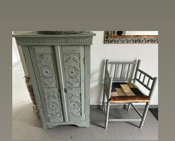Prachtige set te koop beschikbaar voor biedingen