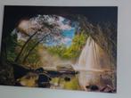 Groot fotoschilderij met waterval, Huis en Inrichting, 125 cm of meer, Ophalen of Verzenden, Zo goed als nieuw, Schilderij