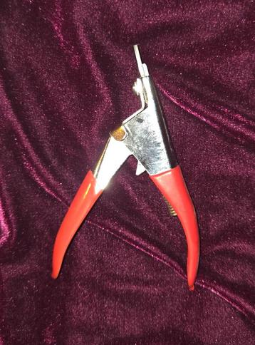 nagelknipper hond (zo goed als nieuw) beschikbaar voor biedingen