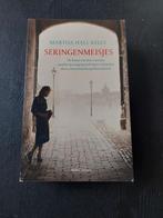 Martha Hall Kelly- Seringenmeisjes, Ophalen of Verzenden, Gelezen, Martha hall kelly